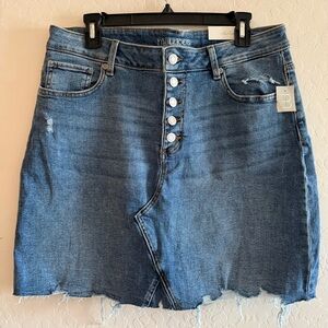 Maurices, size 14, button up, cut off jean skirt